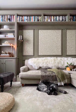 Load image into Gallery viewer, Double sheepskin rug in Ivory