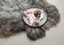 Load image into Gallery viewer, Sanda - Long Hair Gotland Sheepskin