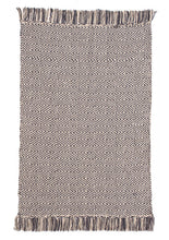 Load image into Gallery viewer, Geometric Hand Woven Rug
