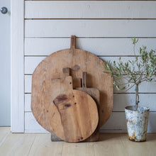 Load image into Gallery viewer, European Antique chopping boards