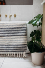 Load image into Gallery viewer, Esmee cotton blend rug