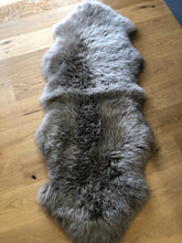 Load image into Gallery viewer, scandinavian sheepskin rug, fur rug, large sheepskin rug