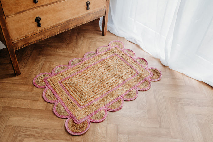 Scalloped Jute Mat