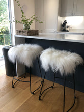 Load image into Gallery viewer, Sumptuous Icelandic sheepskin seat pads